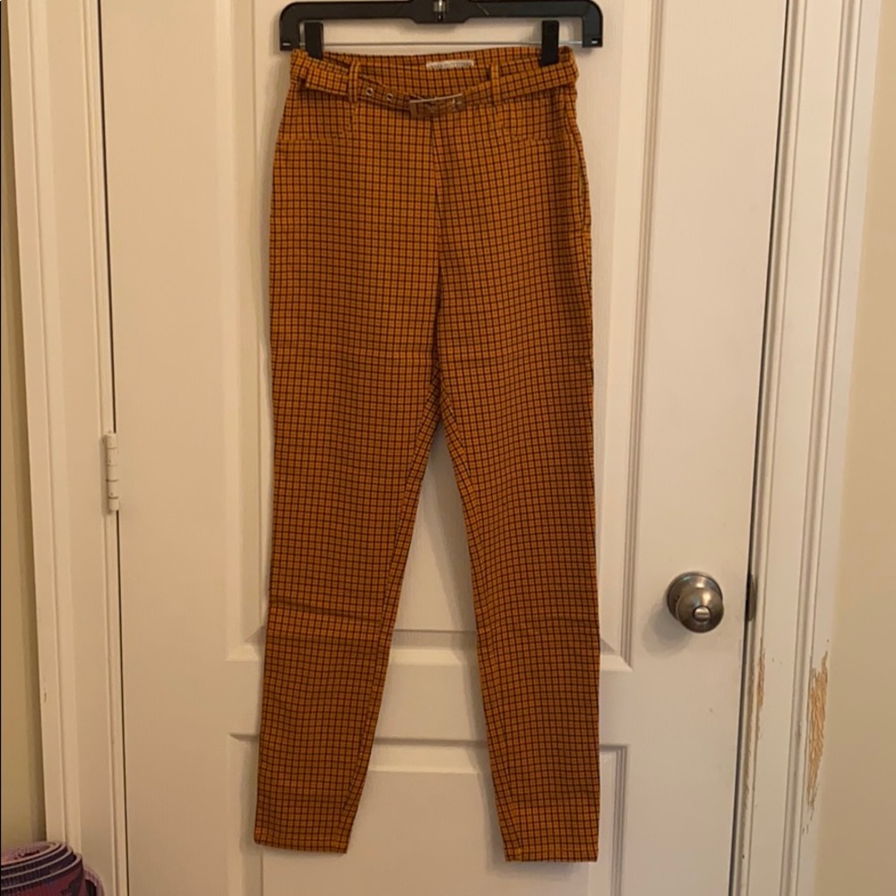 UO Neve Belted High-Waisted Cigarette Pants